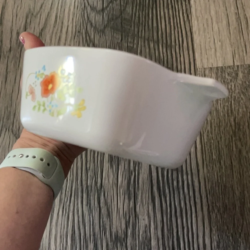 Corningware Wildflower 2 3/4 cup petite‎ casserole